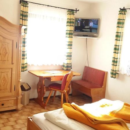 App 1 - Farbennest Mit Fruehstueck Teekueche, Sommerbergbahnen Inkl Tannheim Exteriér fotografie